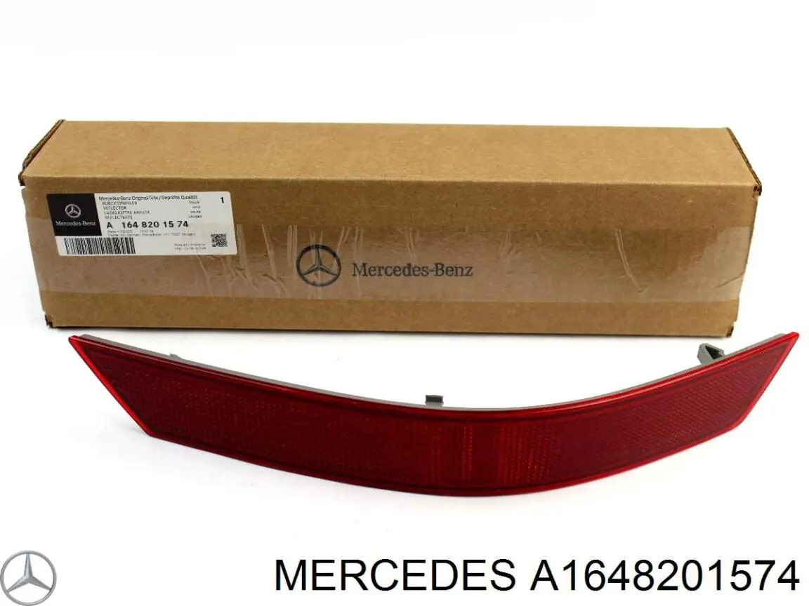 1648200674 Mercedes катафот (отражатель заднего бампера правый)