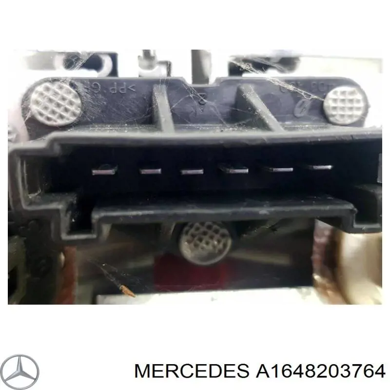 Задняя левая фара Mercedes 1648203764 цена, от 51.26 USD