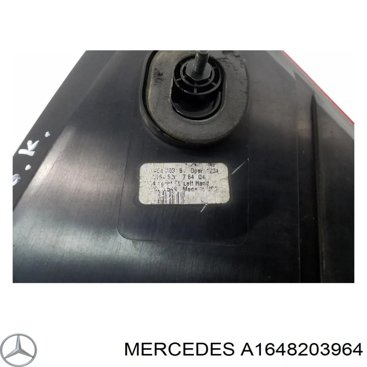 Фонарь задний левый A1648203964 Mercedes