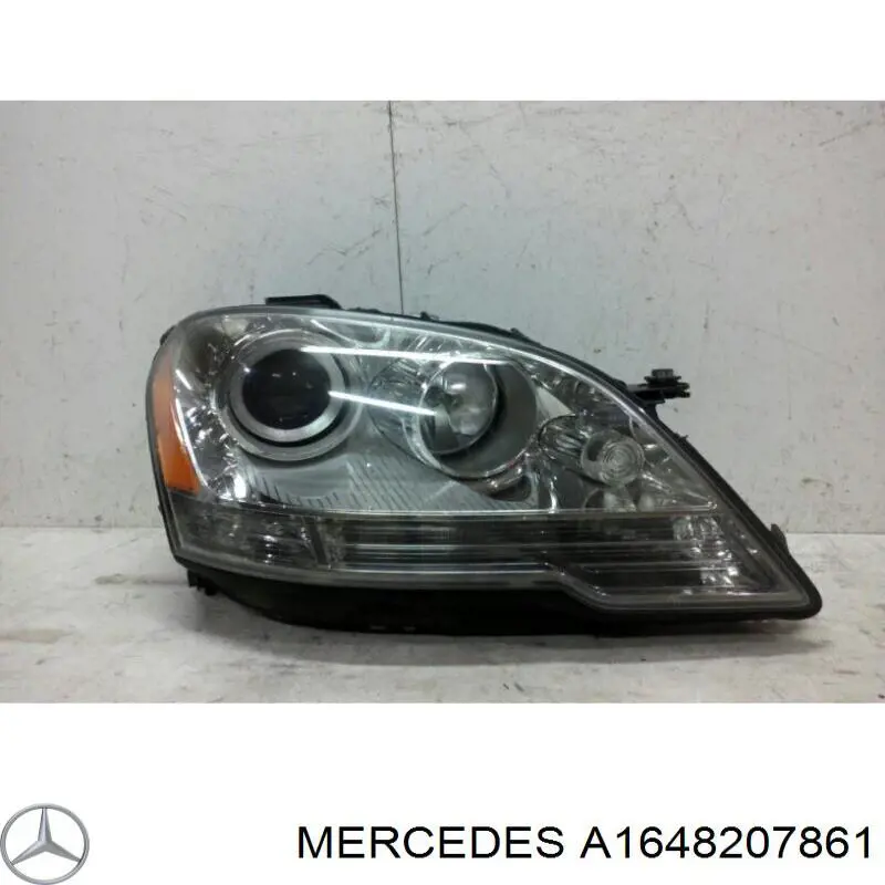 Фара правая Mercedes 1648207861