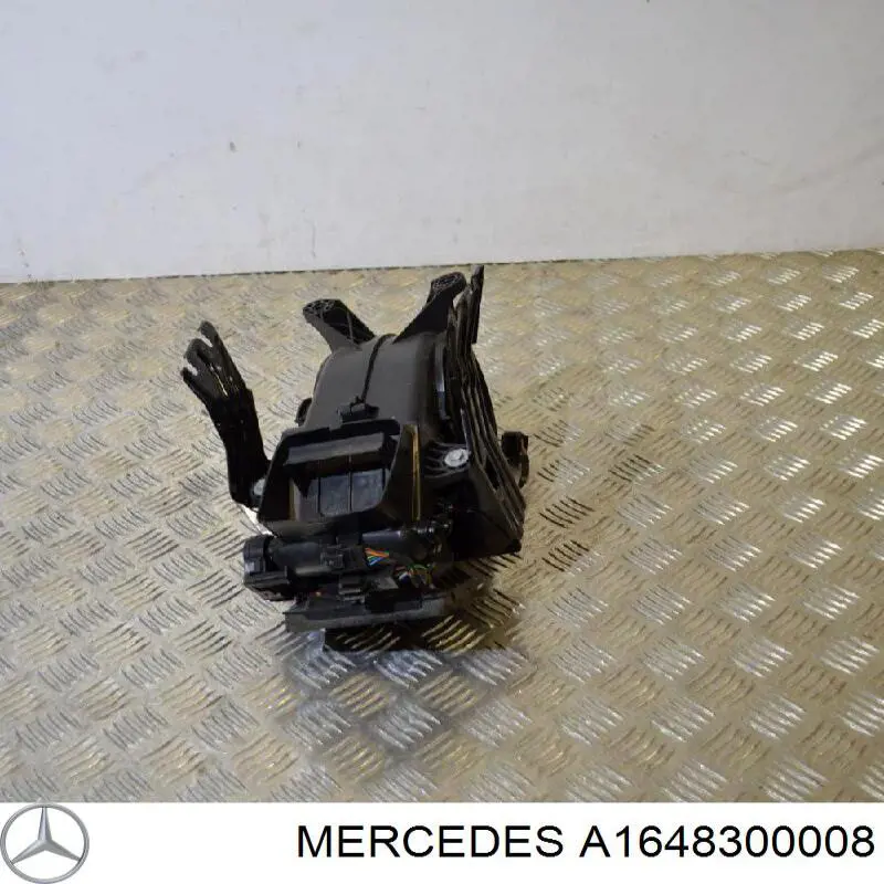 A1648300008 Mercedes 