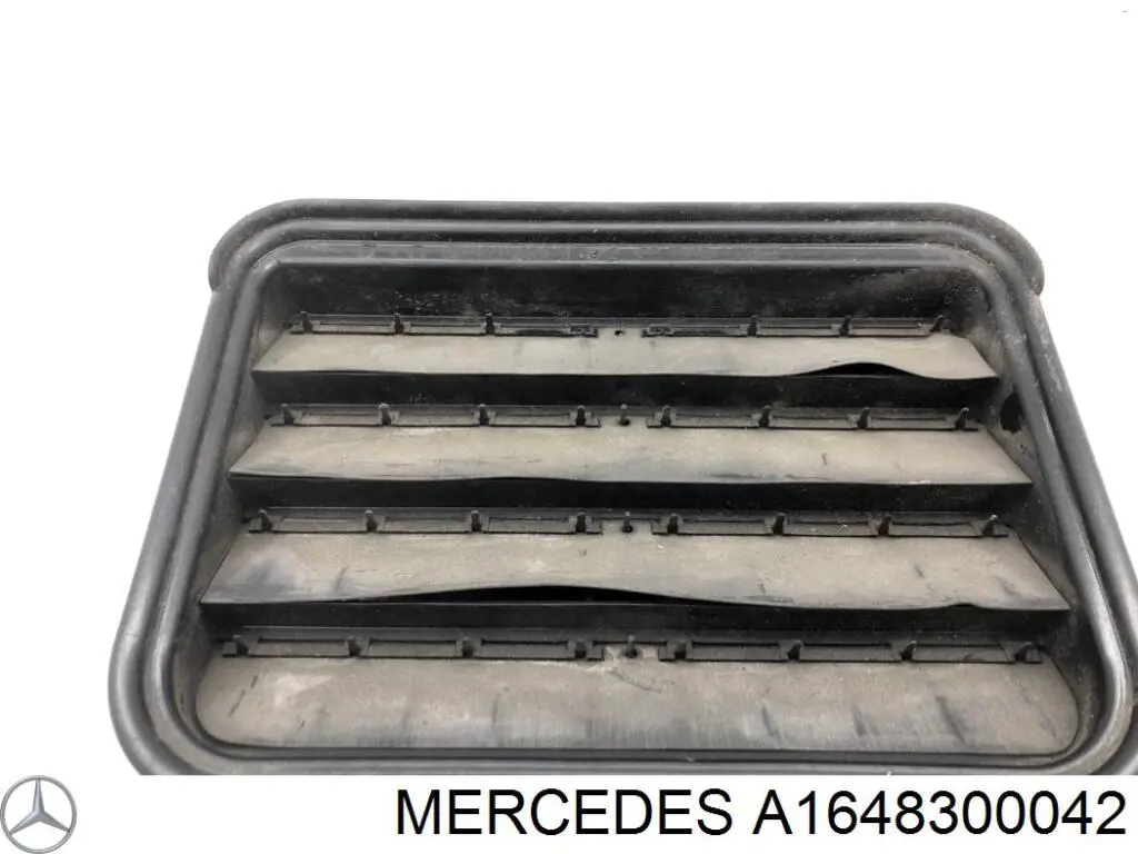  1648300042 Mercedes