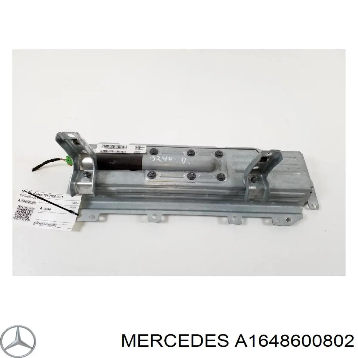 Эйрбэг защиты коленей нижняя Mercedes 1648600802 цена, от 44.34 USD