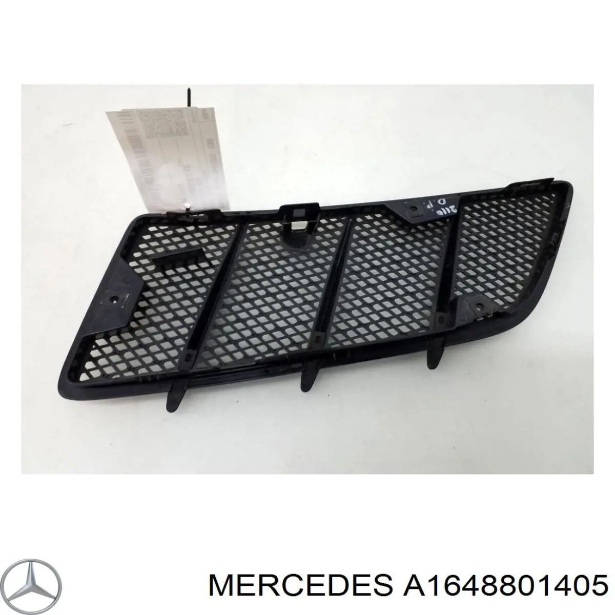Пластик дворников Mercedes 1648804405