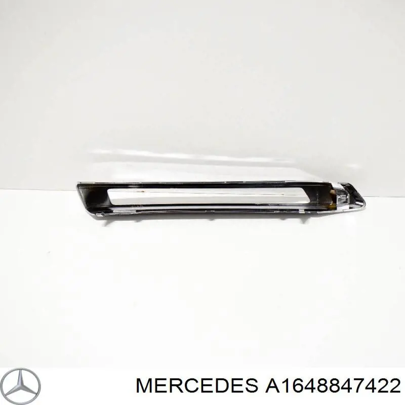 Накладка бампера переднего правая 1108878 Autotechteile