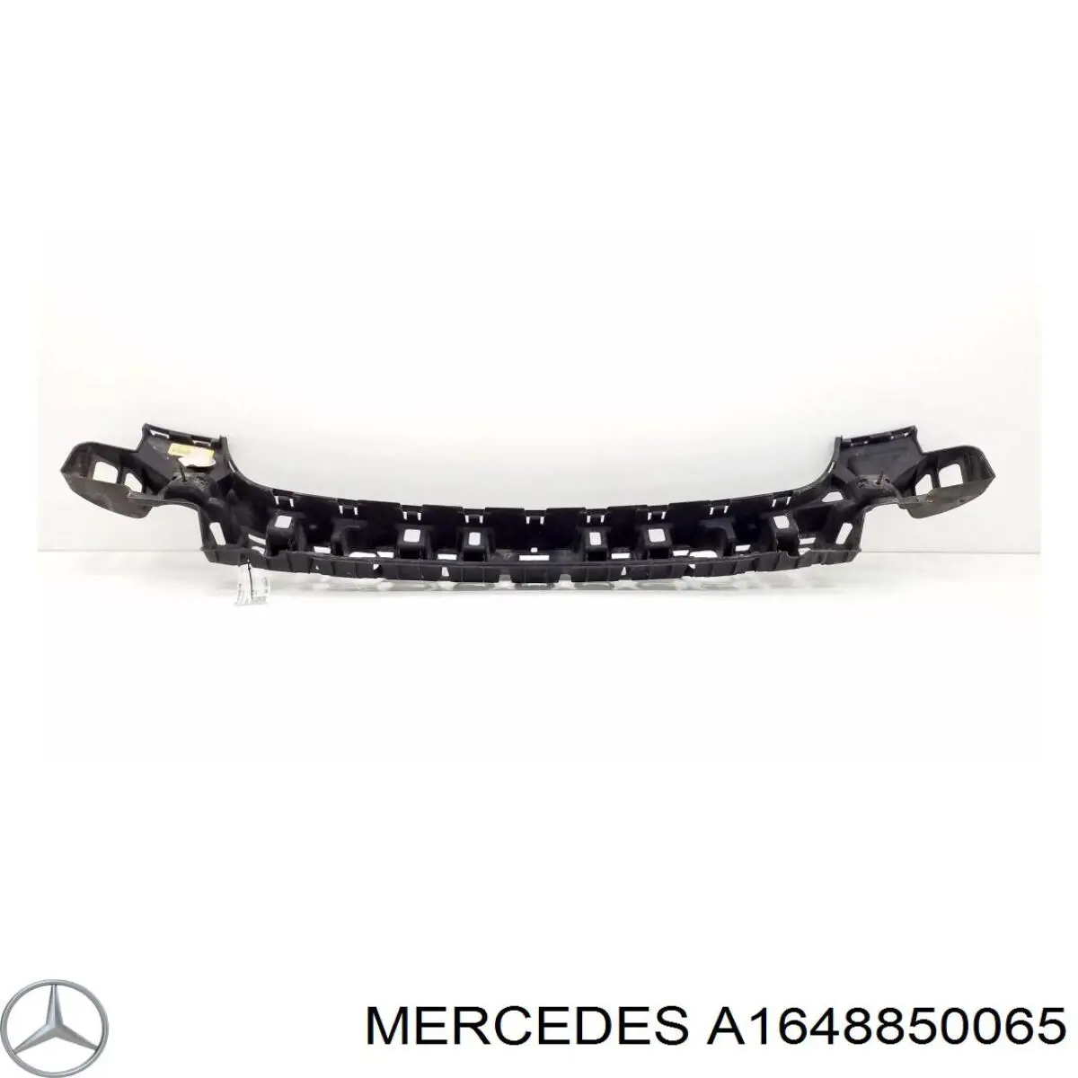 Купить A1648850065 Mercedes Кронштейн бампера заднего центральный
