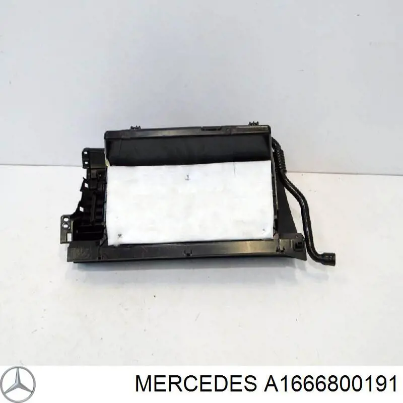 Купить 1666800191 Mercedes 