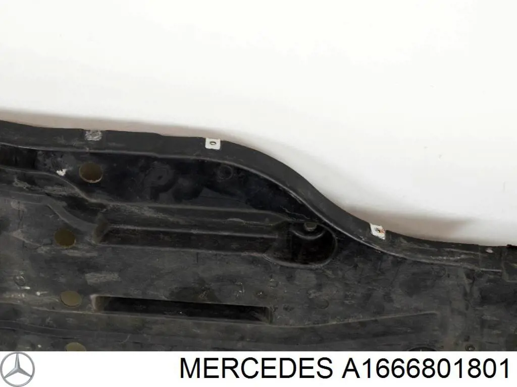 Защита днища левая Mercedes 1666801801 цена, от 91.56 USD