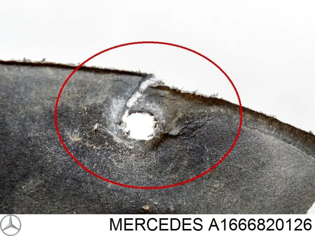 Шумоизоляция капота 1666820126 Mercedes