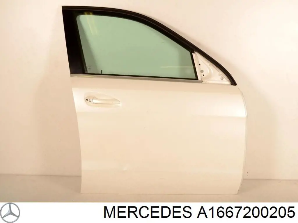 A1667200205 Mercedes Дверь передняя правая