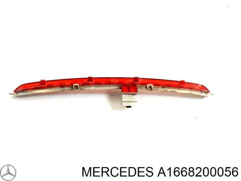 Sinal de parada traseiro adicional para Mercedes ML/GLE (W166)