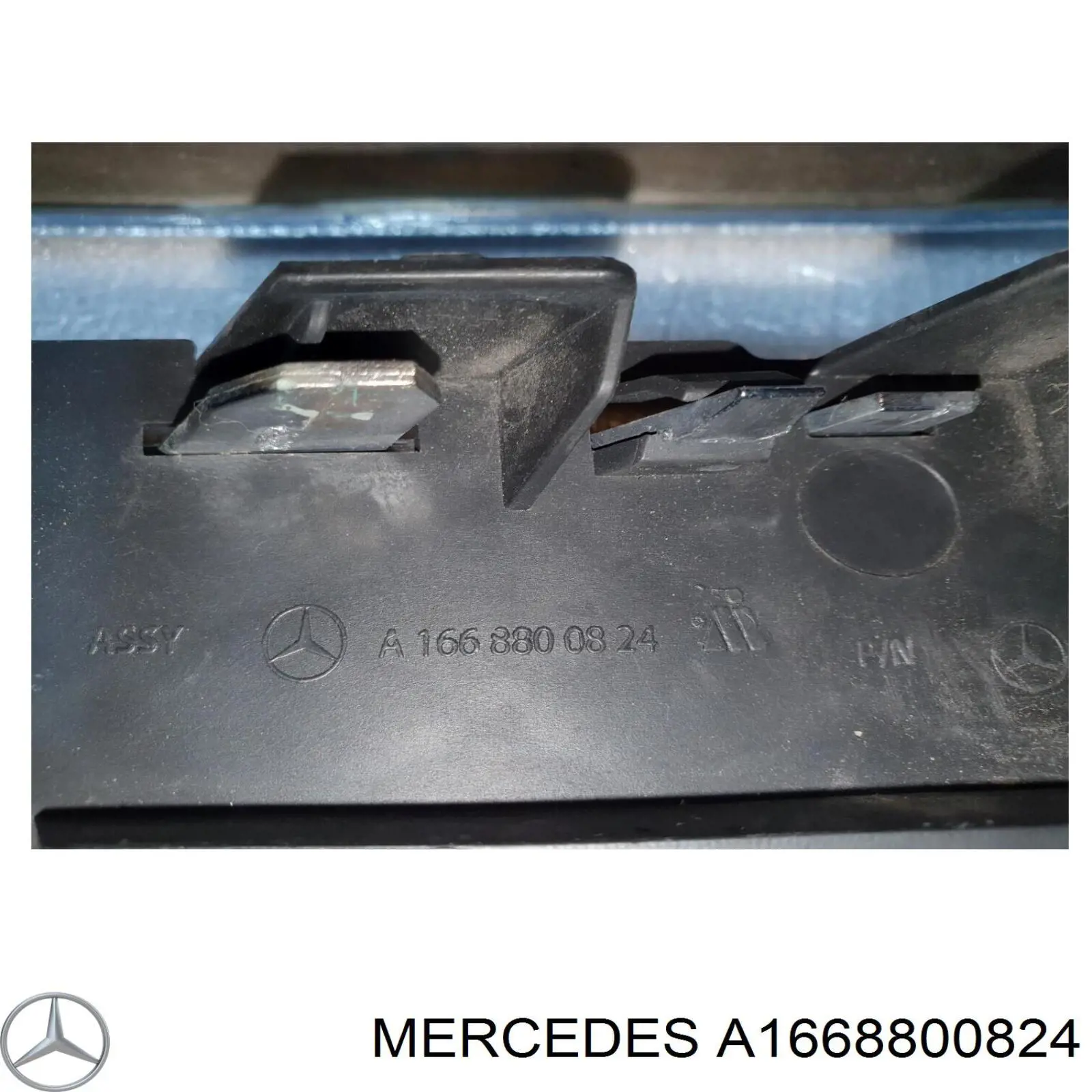  A1668800824 Mercedes