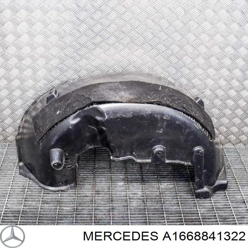 Подкрылок заднего крыла, левый Mercedes A1668841322