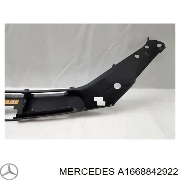 1668842922 Mercedes conduto de ar/defletor do radiador, superior