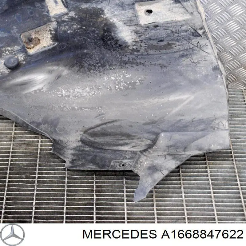 Купить A1668847622 Mercedes Подкрылок крыла переднего левый задний