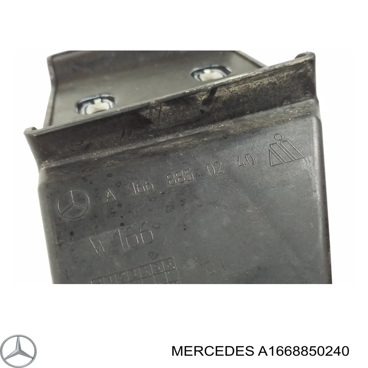 A1668850240 Mercedes 