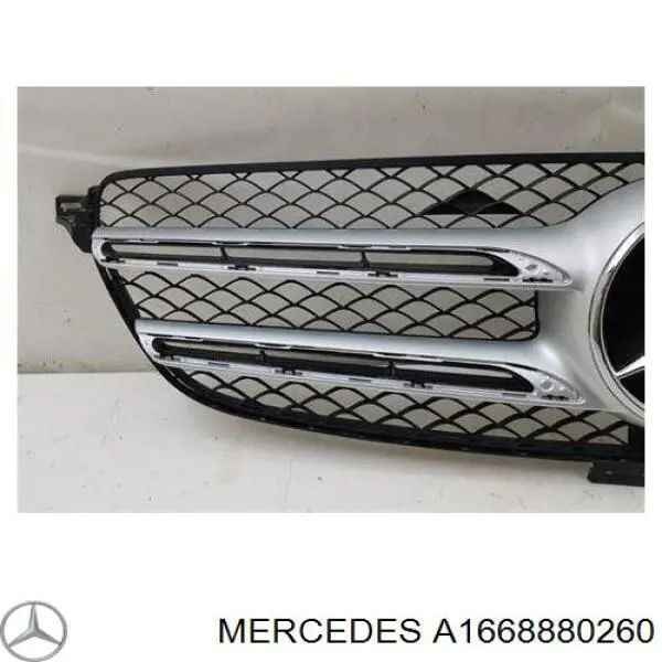 Решетка радиатора 1668880260 Mercedes