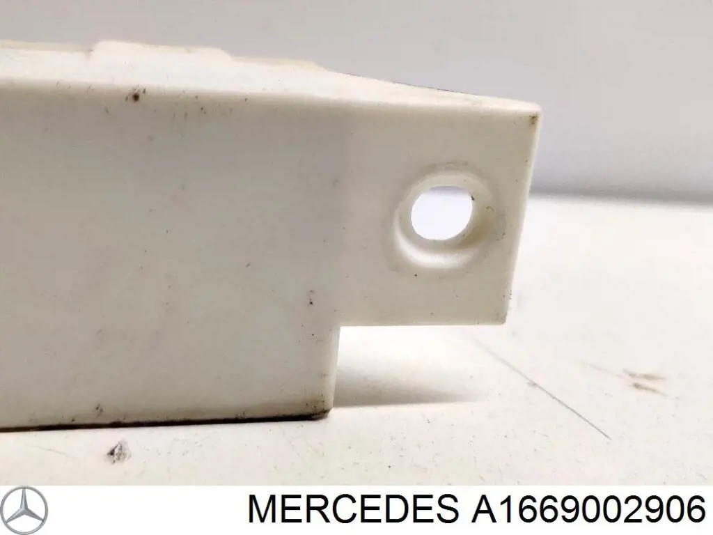 Модуль управления (ЭБУ) светом фар Mercedes GL внедорожник (X166) (2012 - 2015) цена, от 57.66 USD