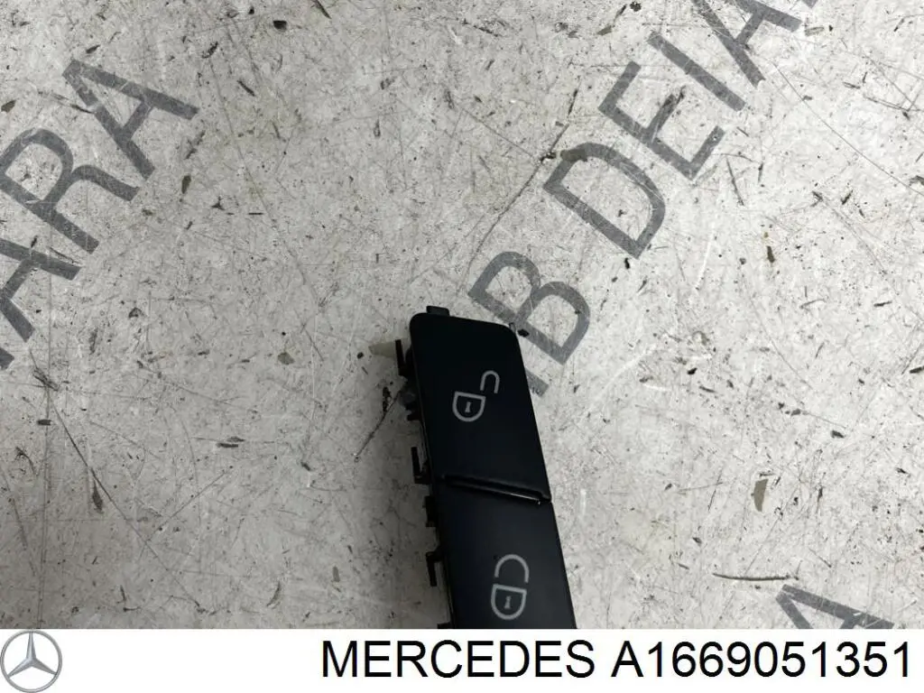 Купить A1669051351 Mercedes Блок кнопок центральной консоли