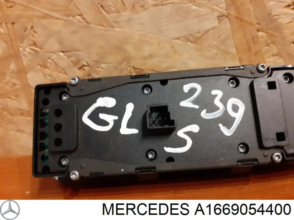 Unidade de botões dianteira esquerda de controlo de elevador de vidro para Mercedes ML/GLE (W166)
