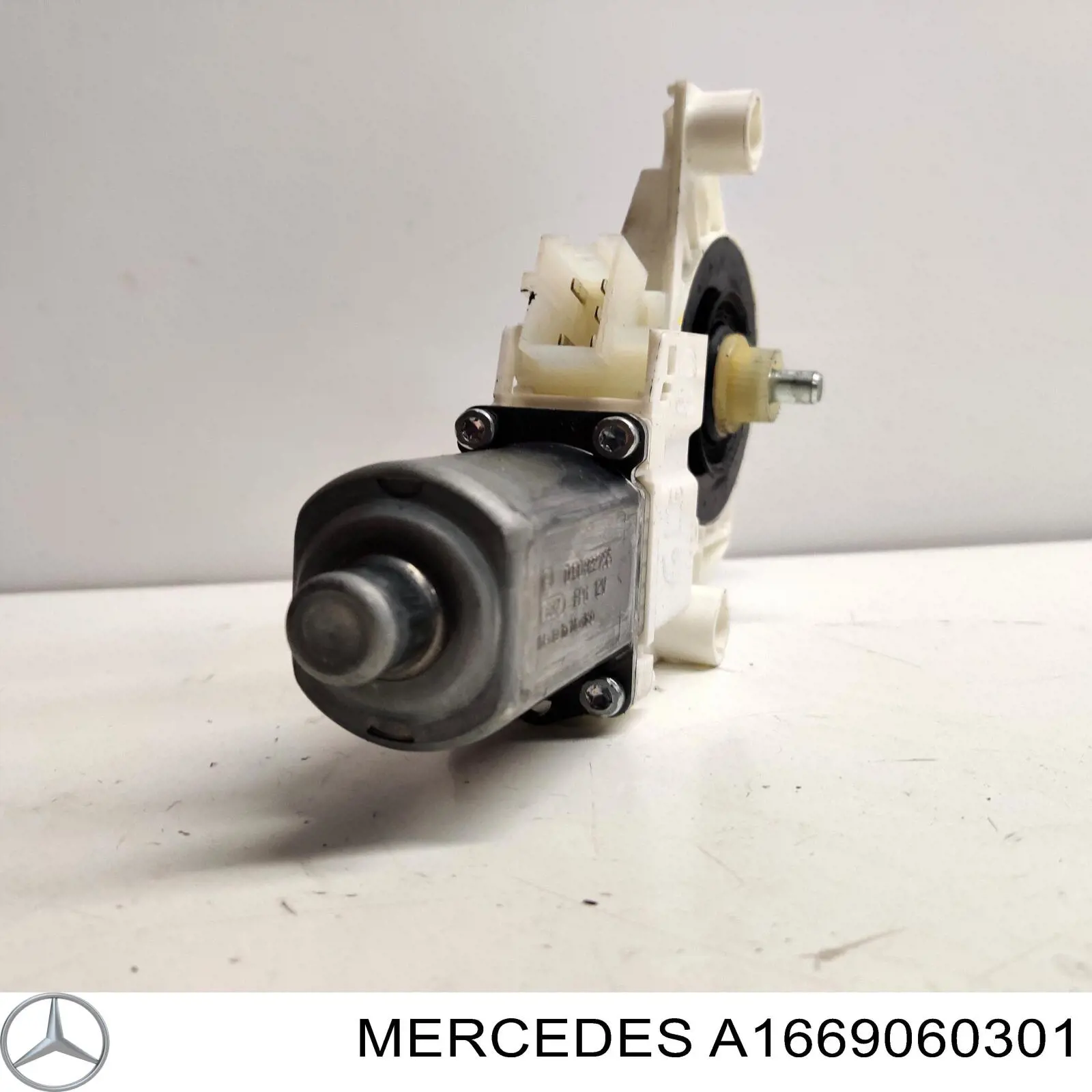 Купить 1669060301 Mercedes Мотор стеклоподъемника двери передней правой