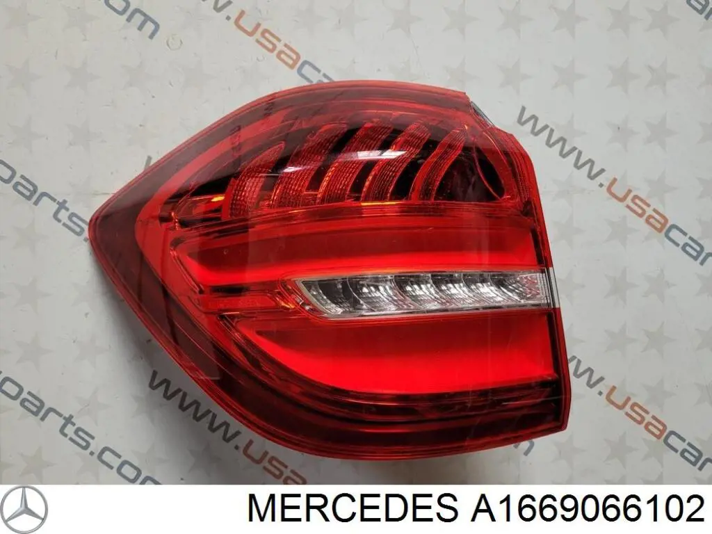 Купить A1669066102 Mercedes Фонарь задний правый, внешний