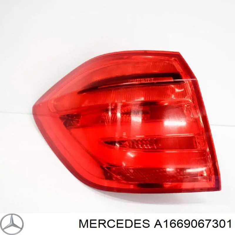 A1669067301 Mercedes lanterna traseira esquerda externa