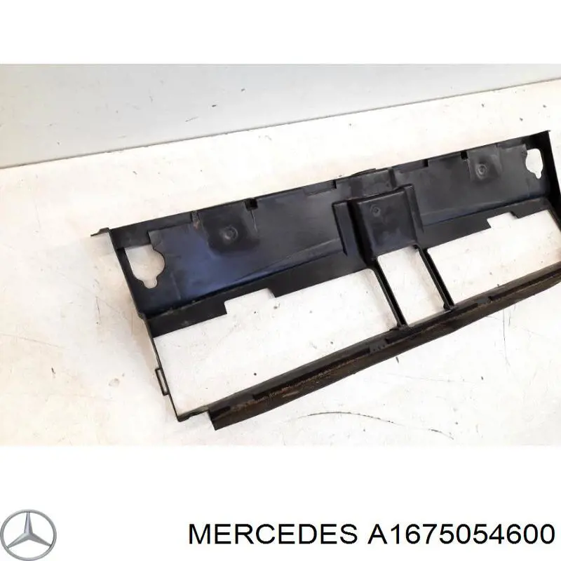 Купить A1675054600 Mercedes Нижний дефлектор радиатора