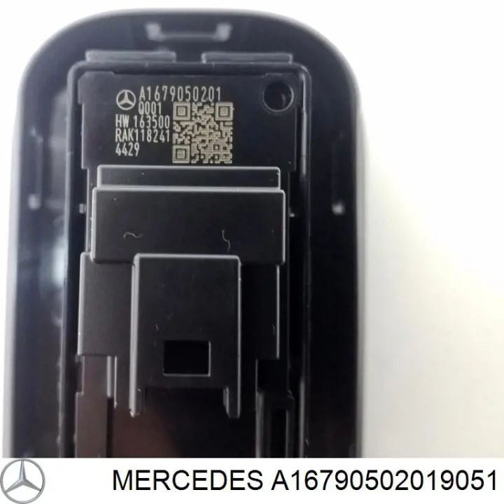 1679050201 Mercedes Кнопка подъемника переднего правого стекла