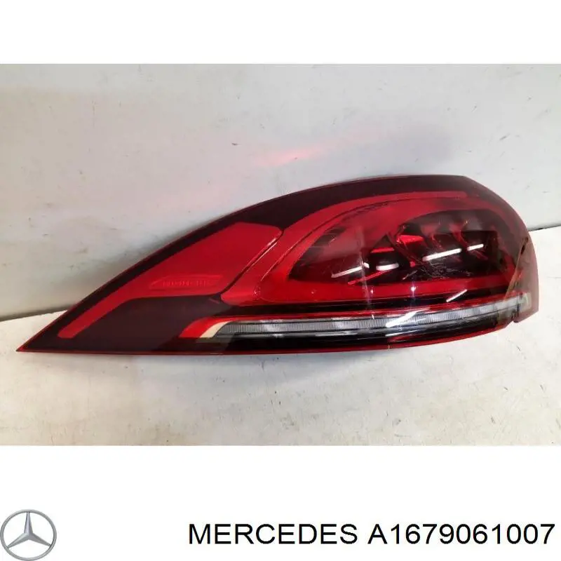 A1679061007 Mercedes Фонарь задний