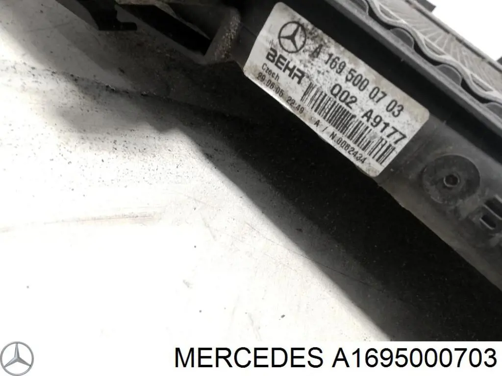 Радиатор 1695002103 Mercedes