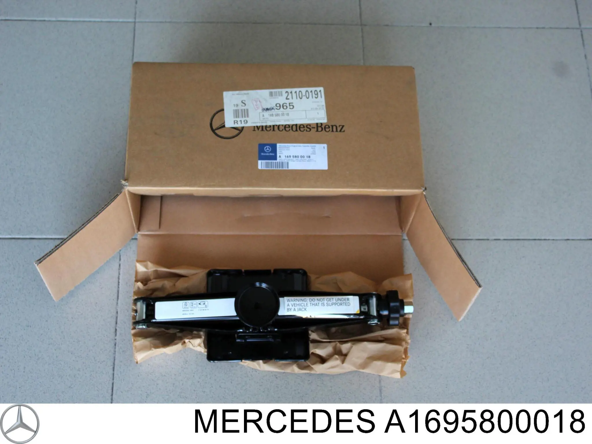  1695800018 Mercedes
