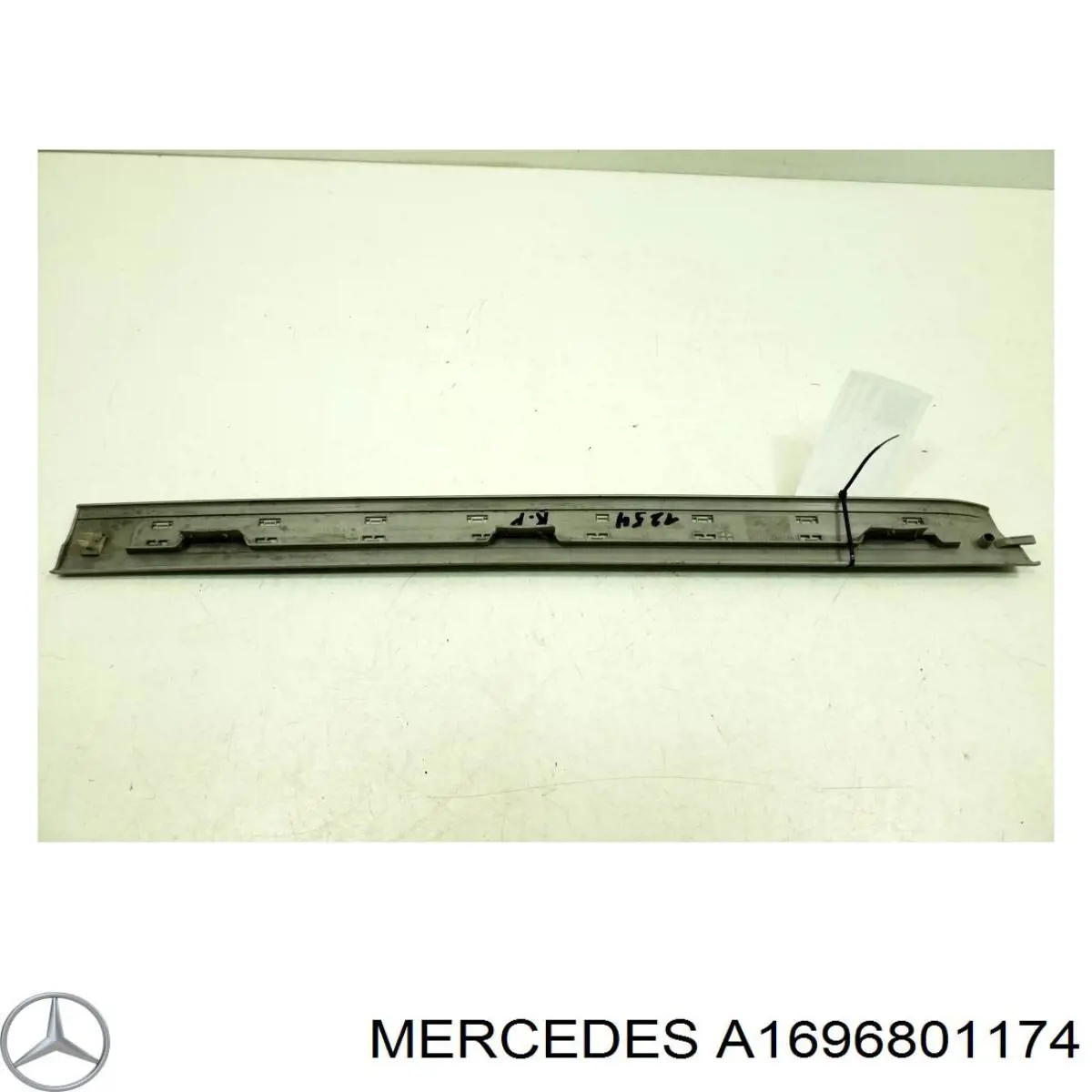  Mercedes A16968011749051 цена, от 12.63 USD