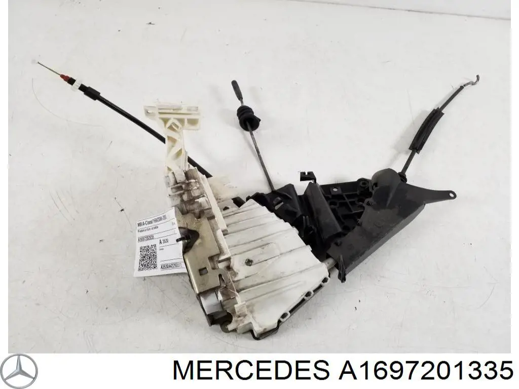 1697203535 Mercedes Замок двери задней левой