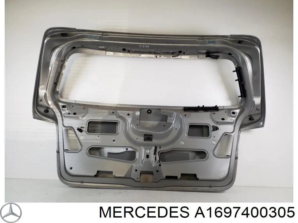 Купить A1697400905 Mercedes Дверь задняя багажная
