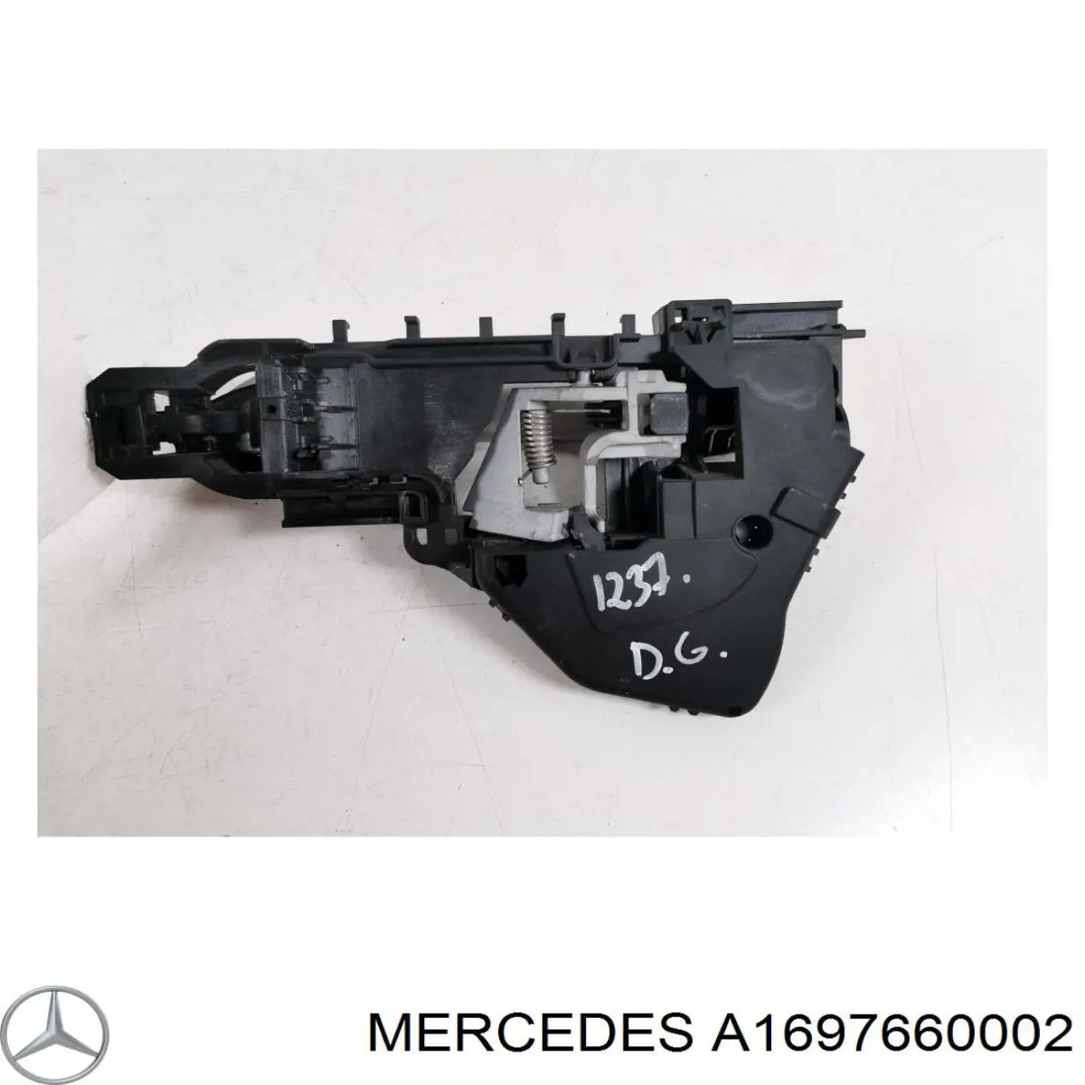  1697660002 Mercedes