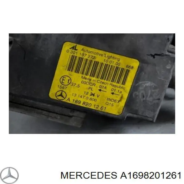 Правая фара A1698201261 Mercedes