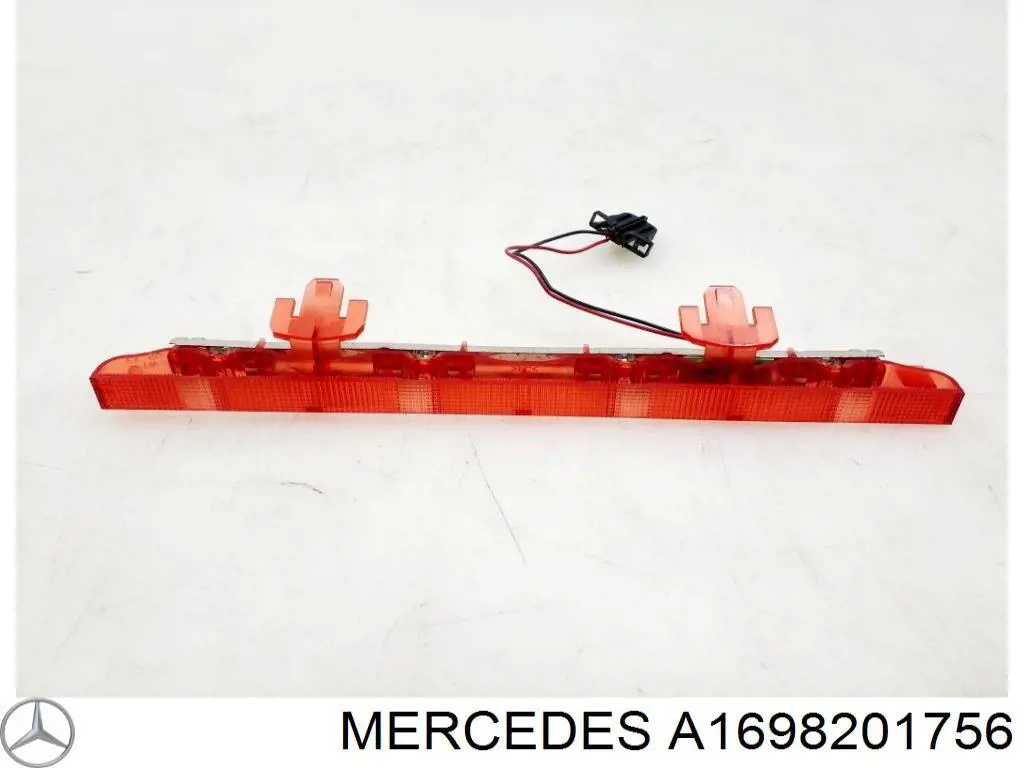 Sinal de parada traseiro adicional Mercedes A preço, a partir de 97,71 USD