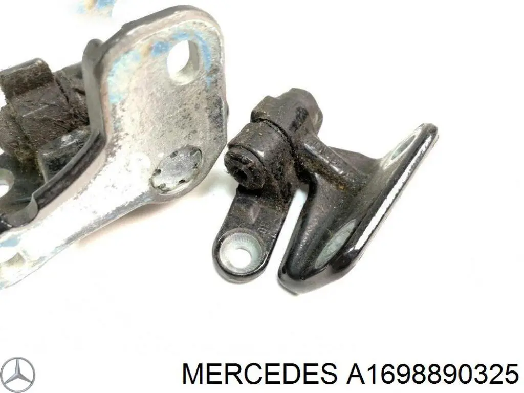  1698890325 Mercedes