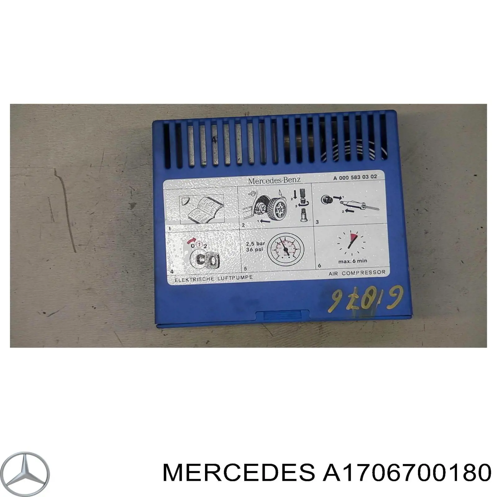 Стекло заднее A1706700180 Mercedes