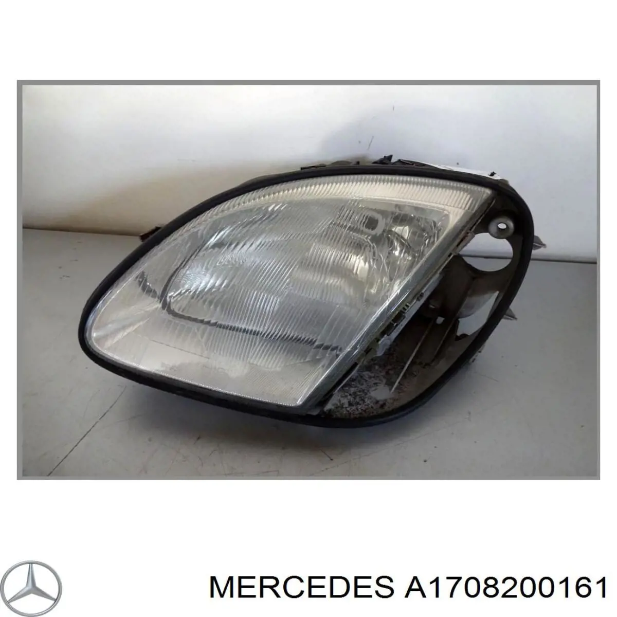 A1708200161 Mercedes фара левая