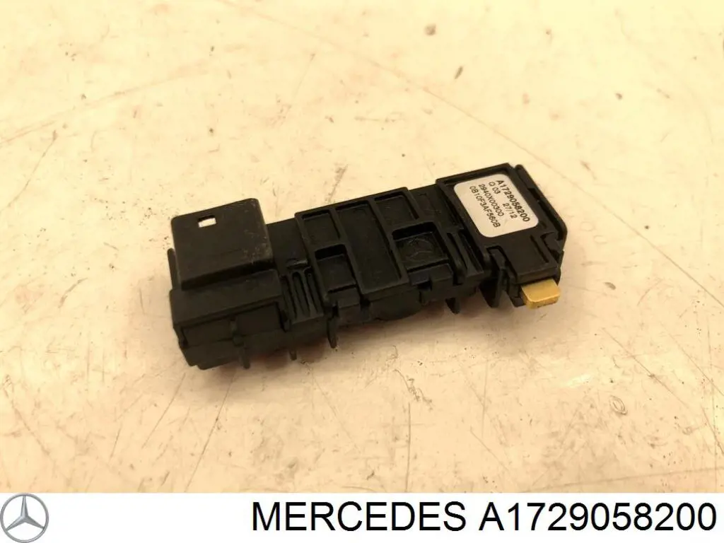 A1729058200 Mercedes 