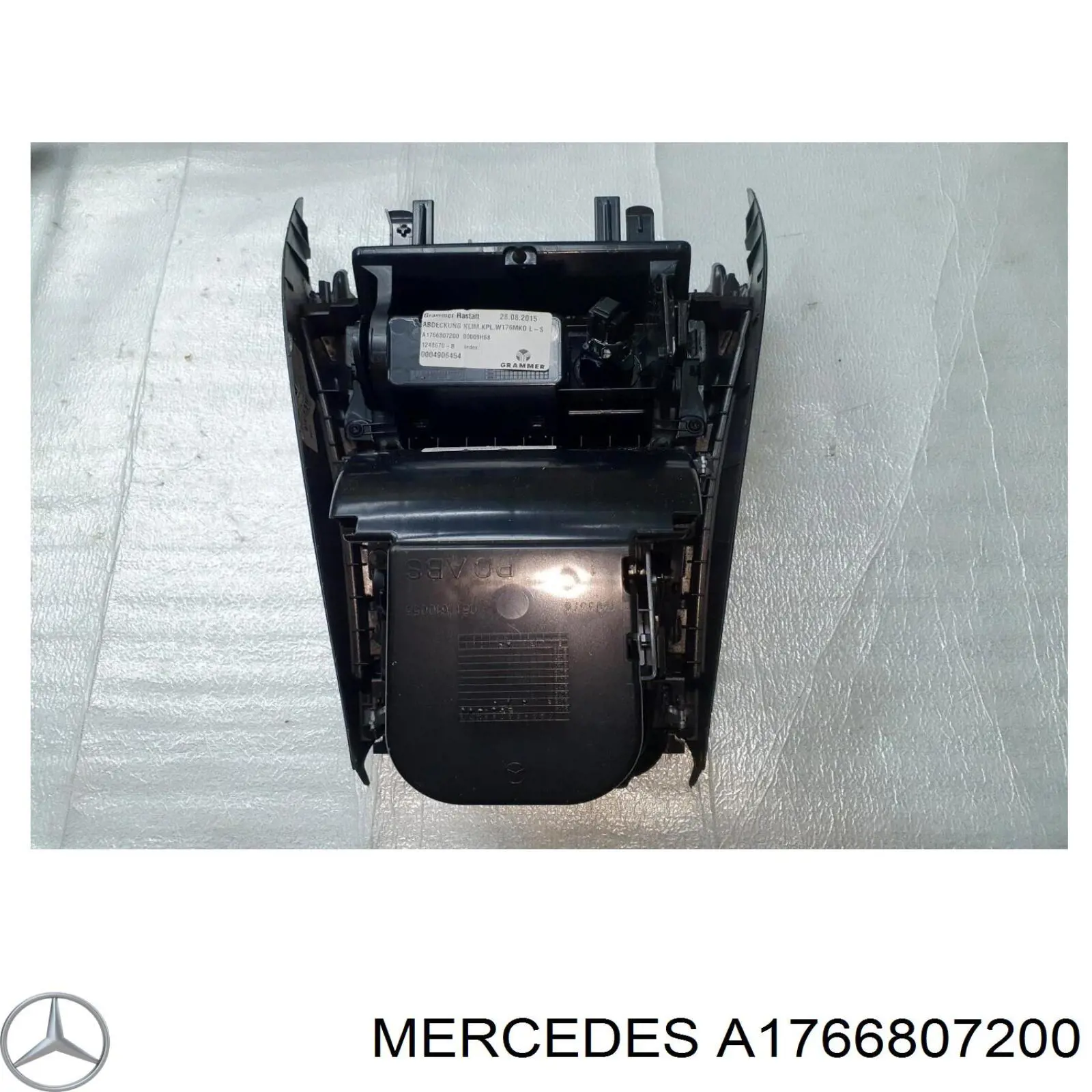 A1766807200 Mercedes 