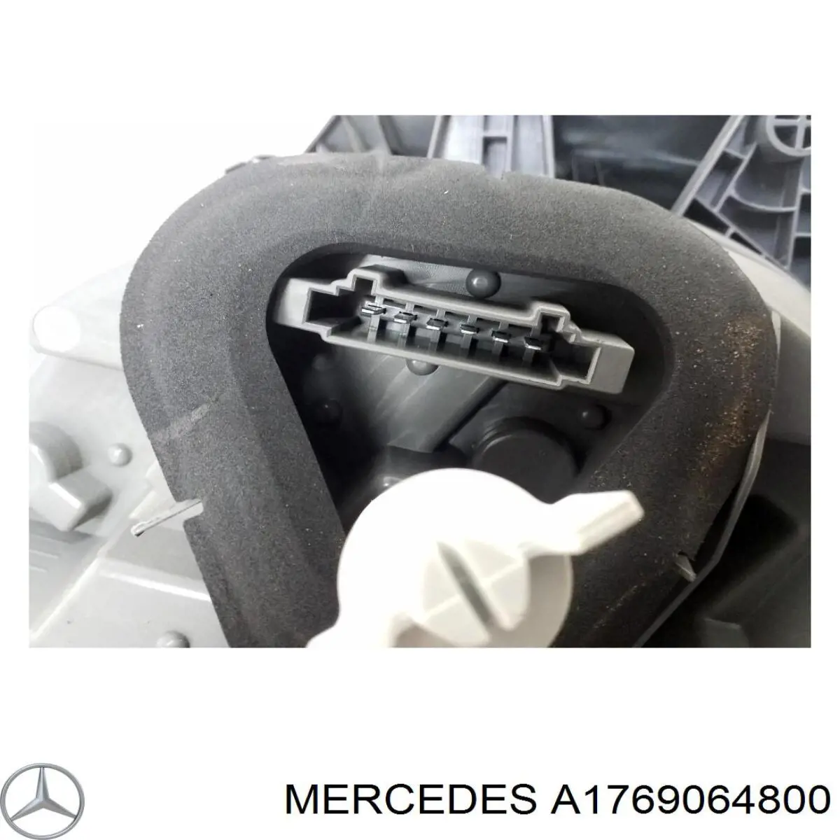 Задняя левая фара Mercedes A1769064800 цена, от 139.36 USD