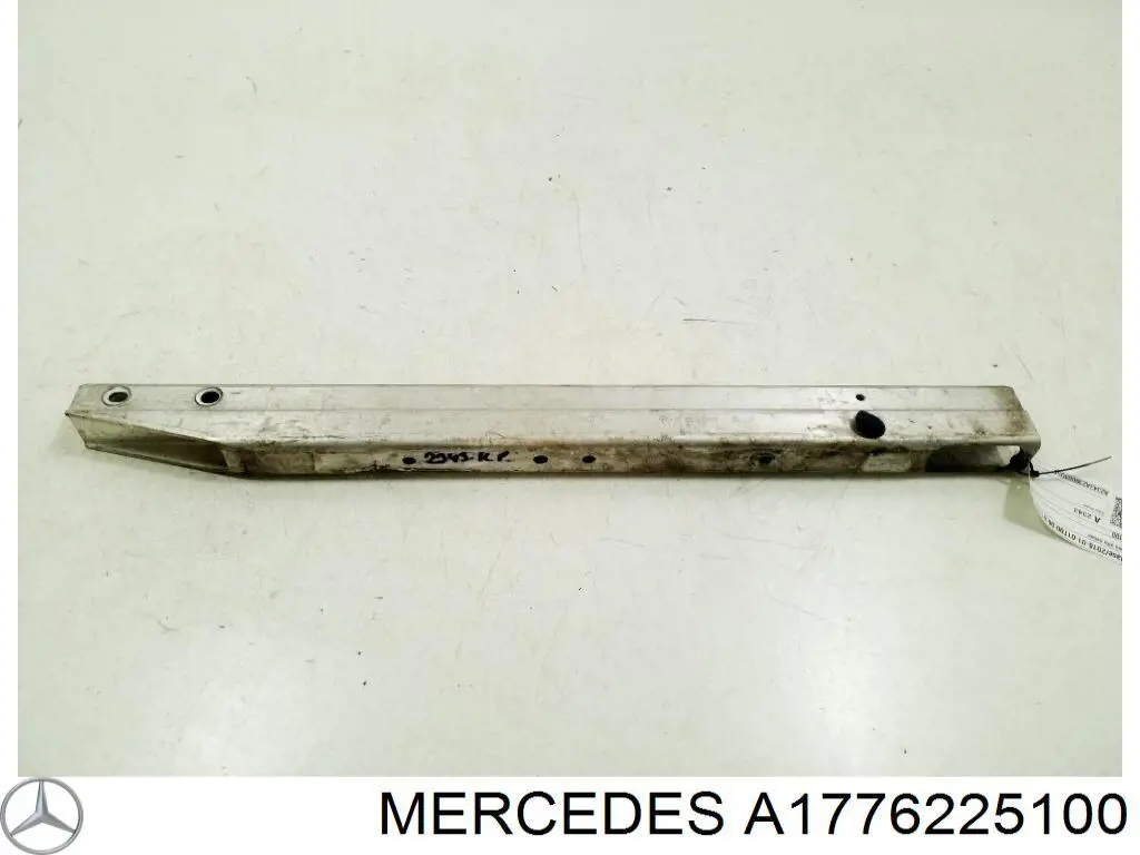 Купить 1776225100 Mercedes 