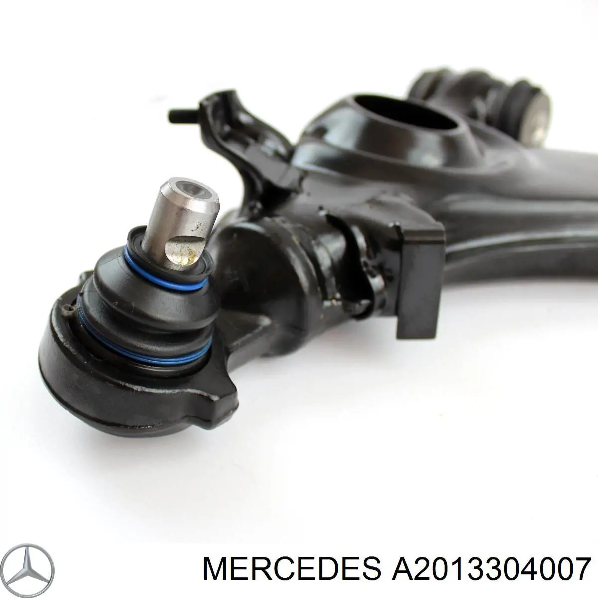 Левый рычаг передней нижней подвески Mercedes A2013304007 цена, от 87.10 USD