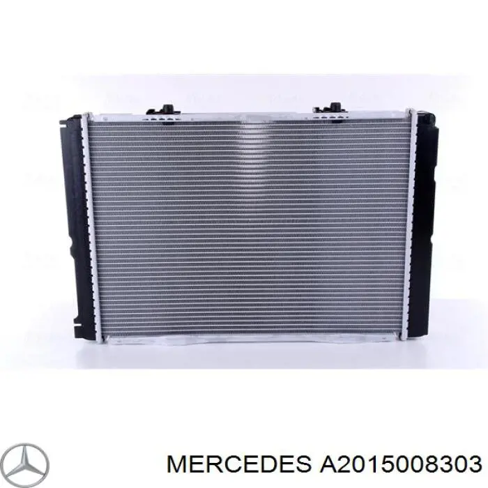 A2015008303 Mercedes радиатор