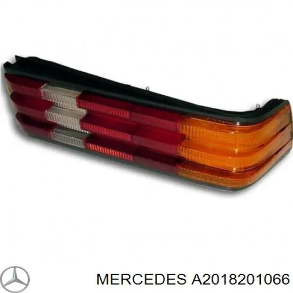 Стекло заднего фонаря, правого на Mercedes C (W201)