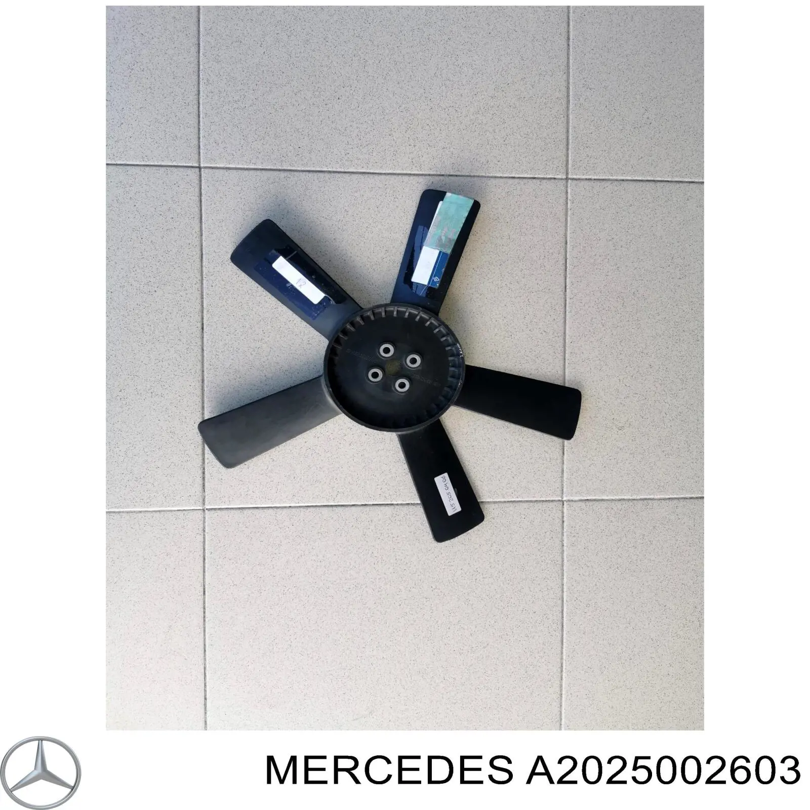 Радиатор A2025002603 Mercedes