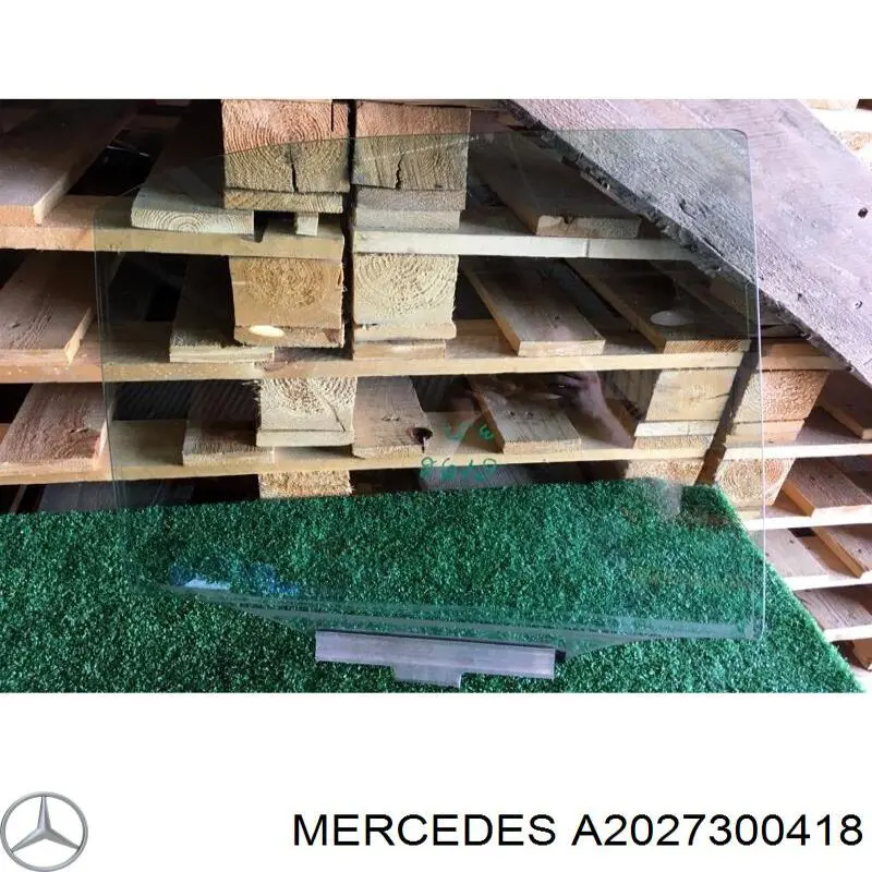 Vidro da porta traseira direita para Mercedes C (W202)